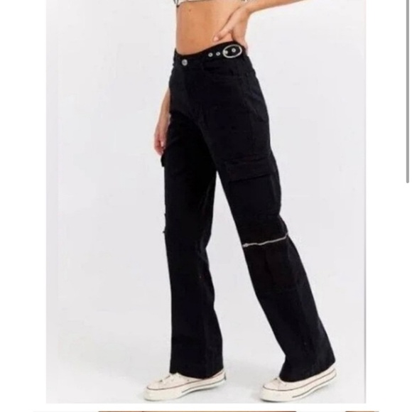 WeWoreWhat Utility Straight Black Cargo Jeans - Picture 3 of 7